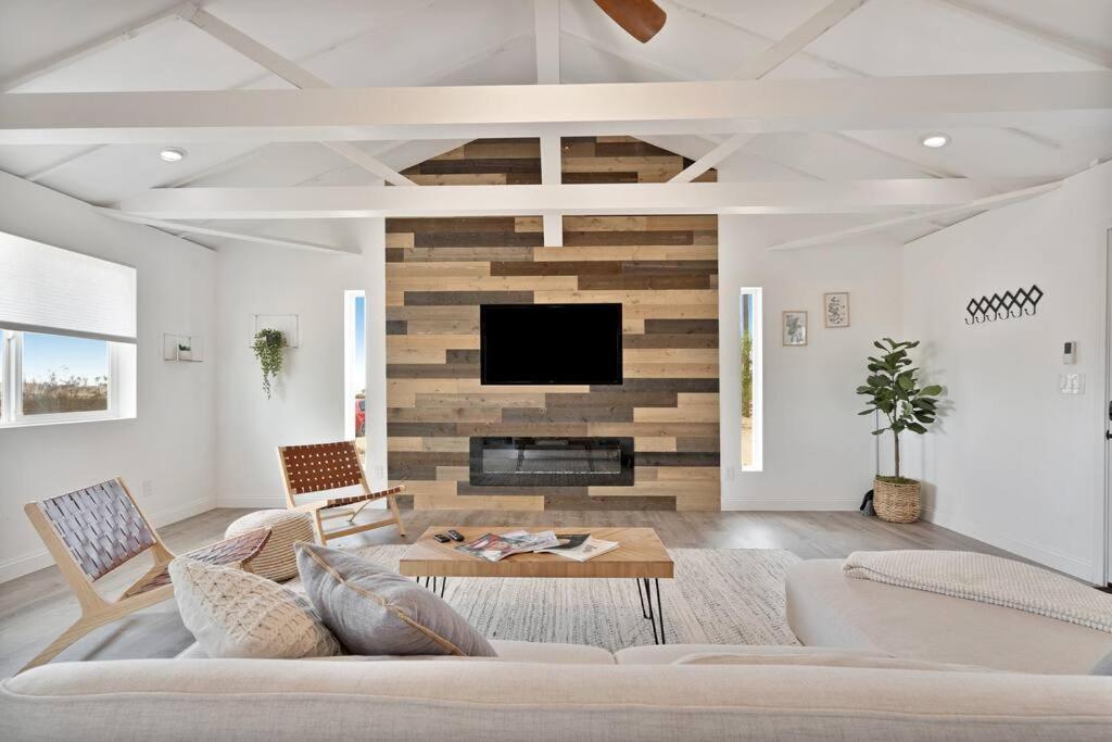 Beautiful Newly Remodeled Home, Near Jt Park Joshua Tree Exterior foto